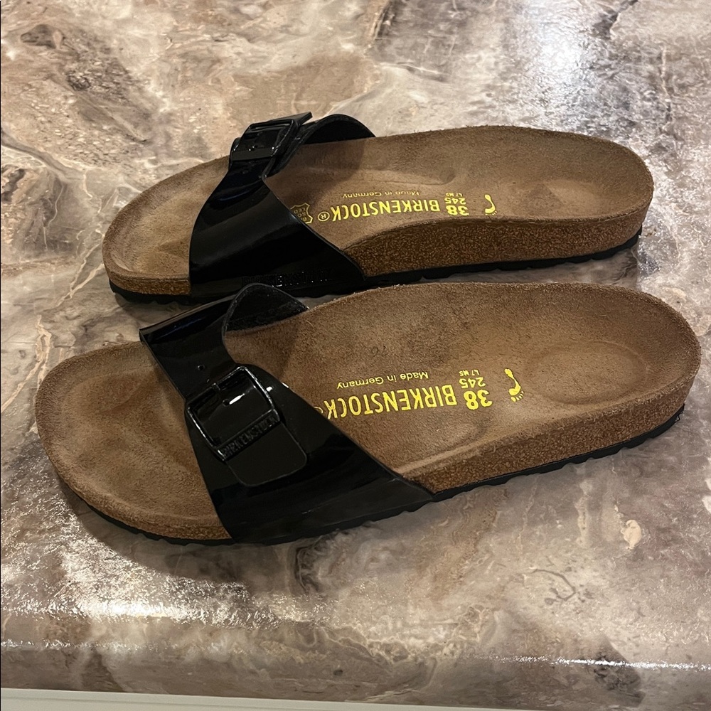 Birkenstock Madrid Patent Leather Sandals size 38 (7-7.5)
Worn very little. - Picture 2 of 6